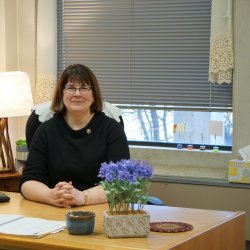 Carol Faivre headshot